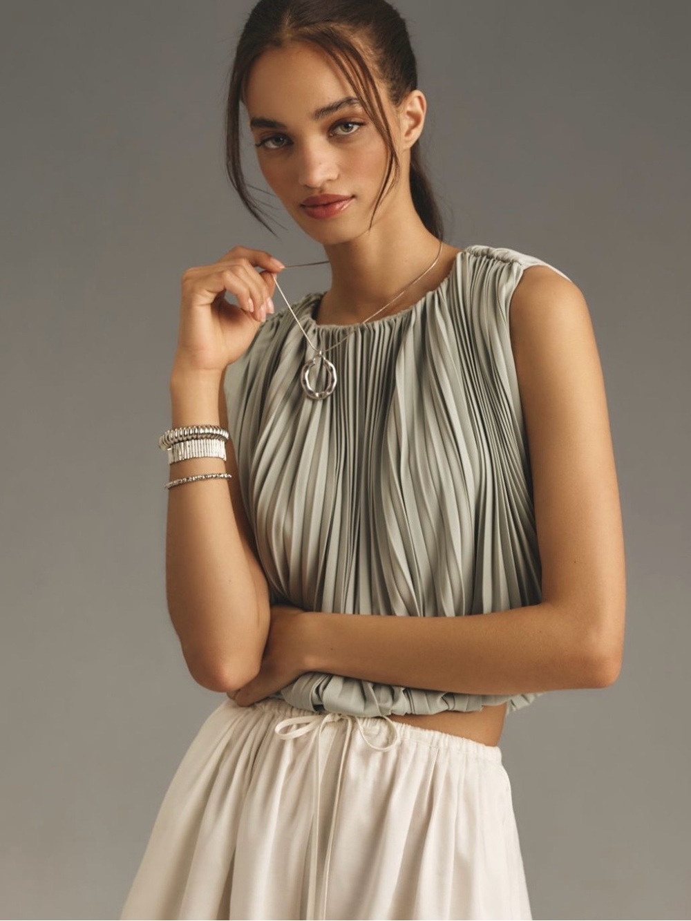 Anthropologie Mare Mare Pleated Sage Green Sleeveless Blouse NWT Sz L